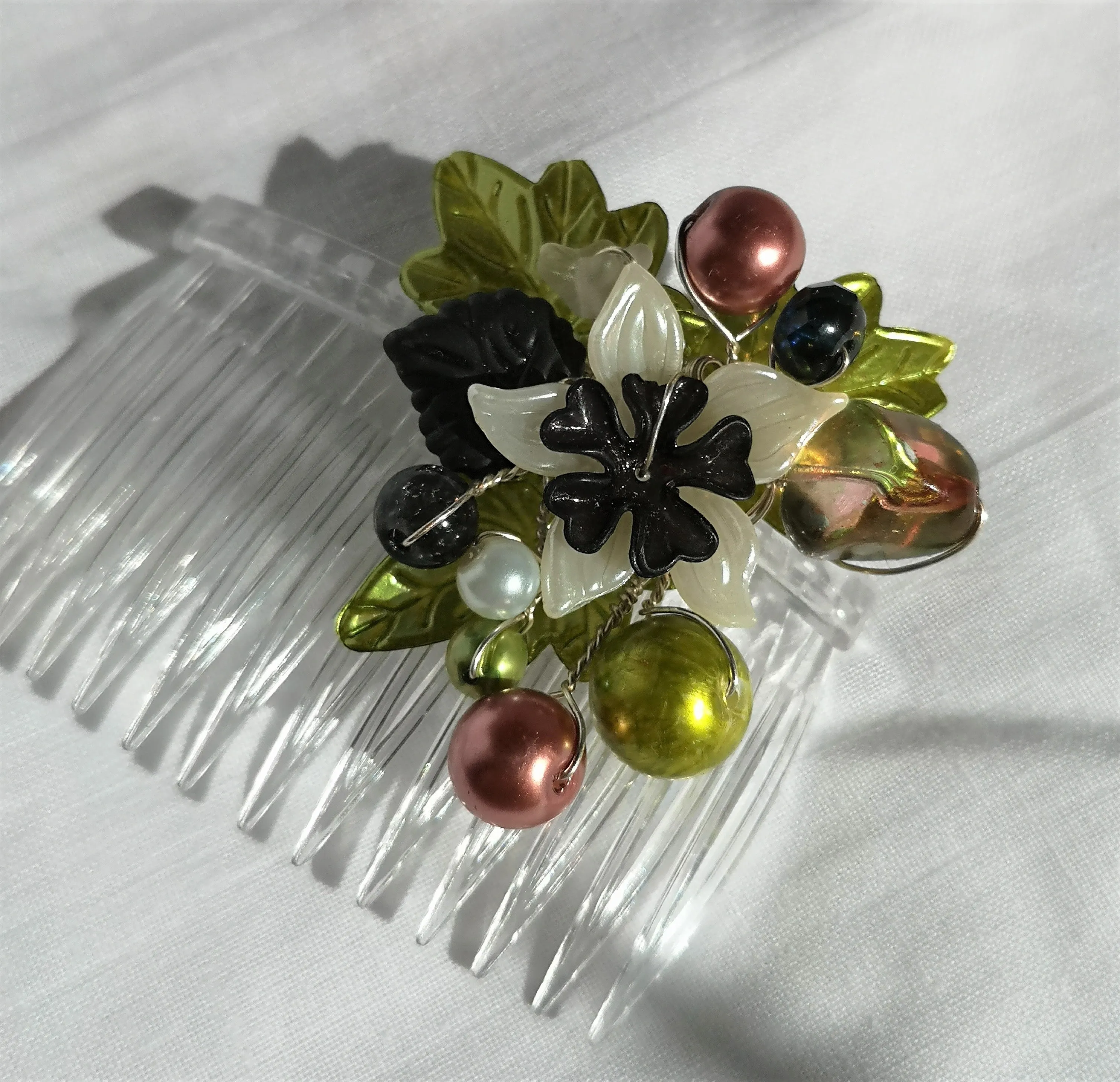 Beaded hair comb, accessory, bridal fashion, prom, handmade