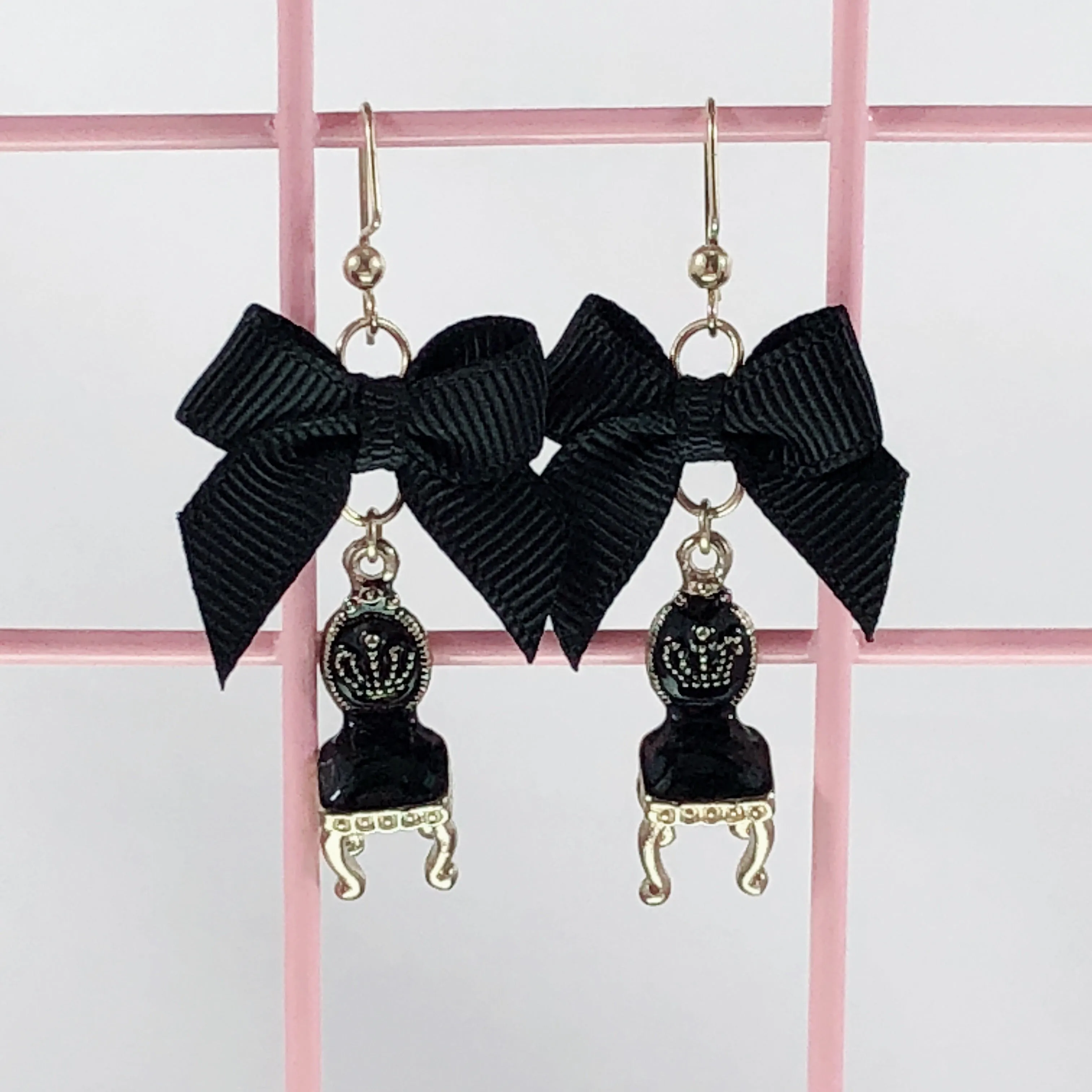 Fancy Chair Earrings (3 Colors)