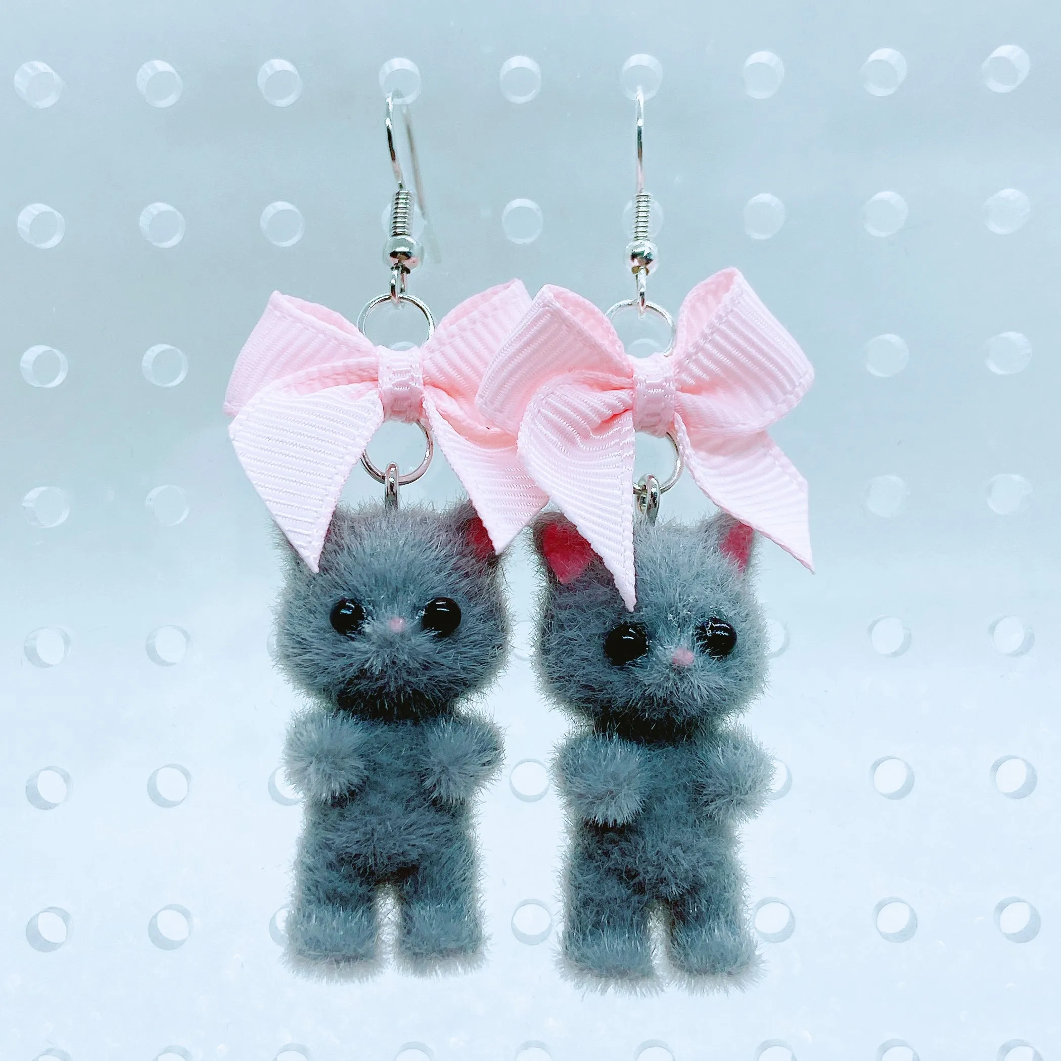 Fuzzy Kitty Earrings (2 Colors)