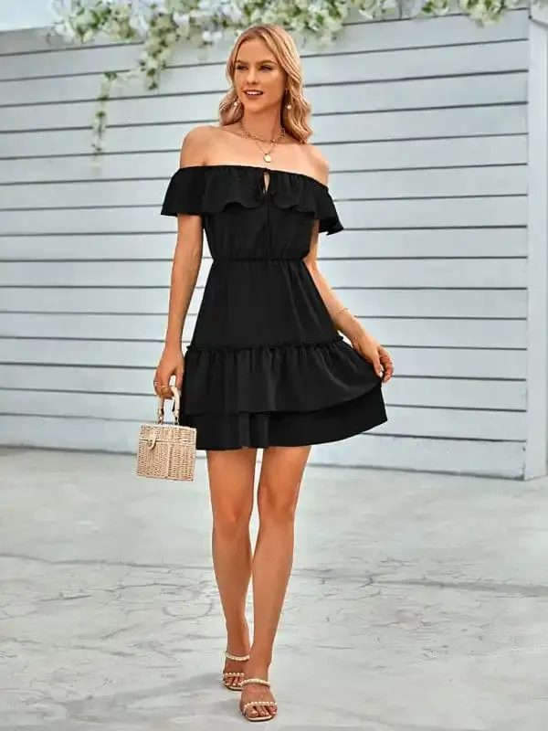 Solid Color Strapless Dress