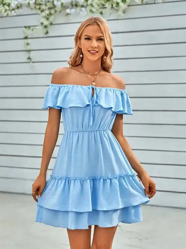 Solid Color Strapless Dress