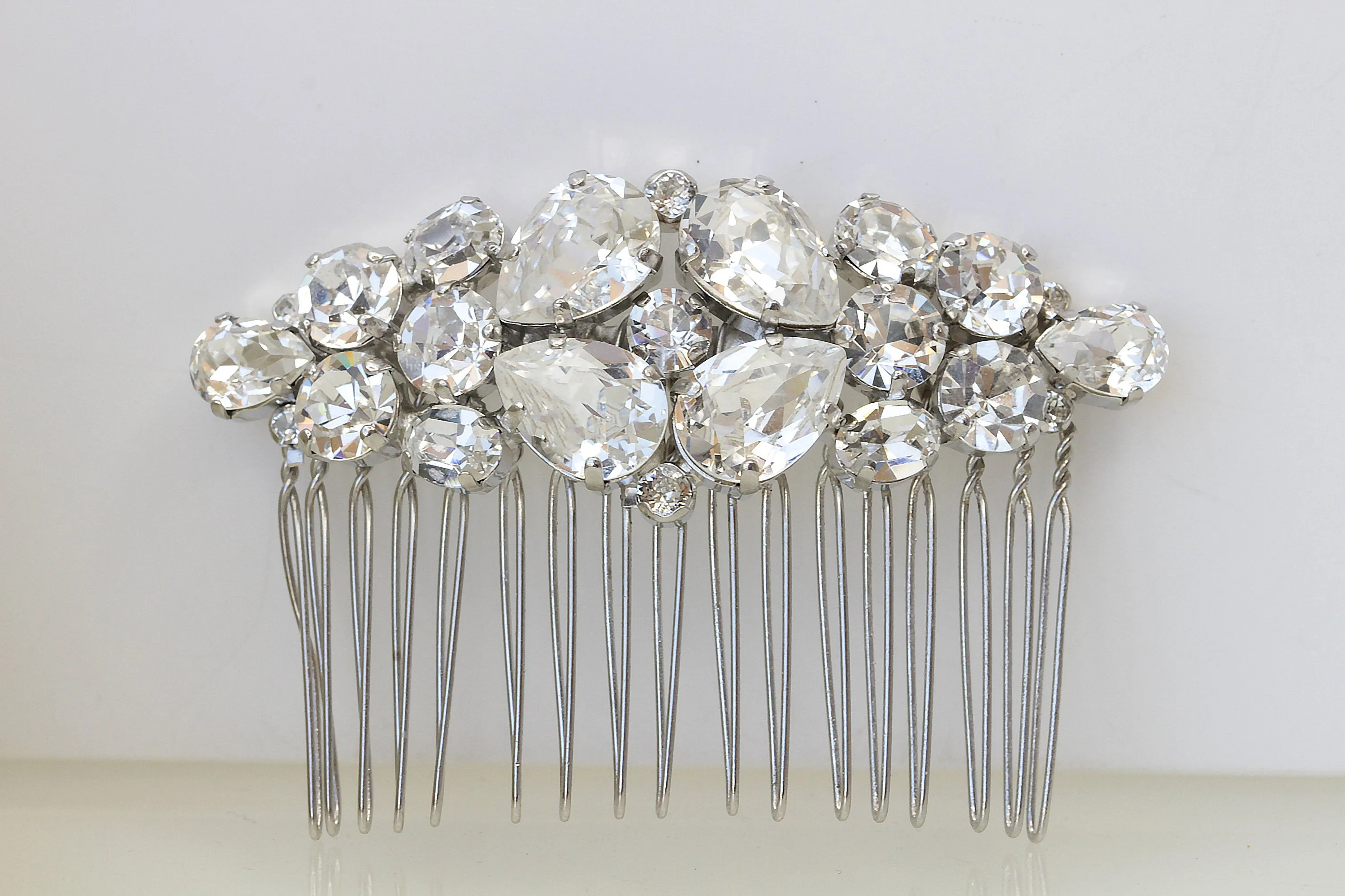 WHITE CRYSTAL HAIR Comb